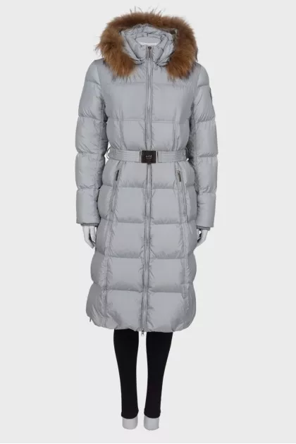 Gray quilted down jacket with belt
