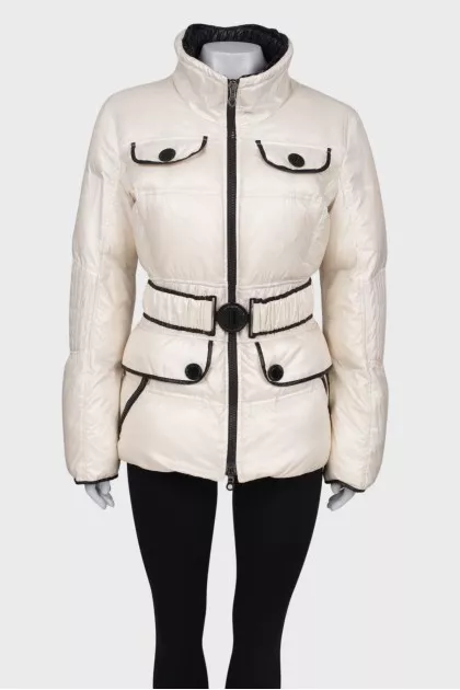 Milk down jacket with a belt