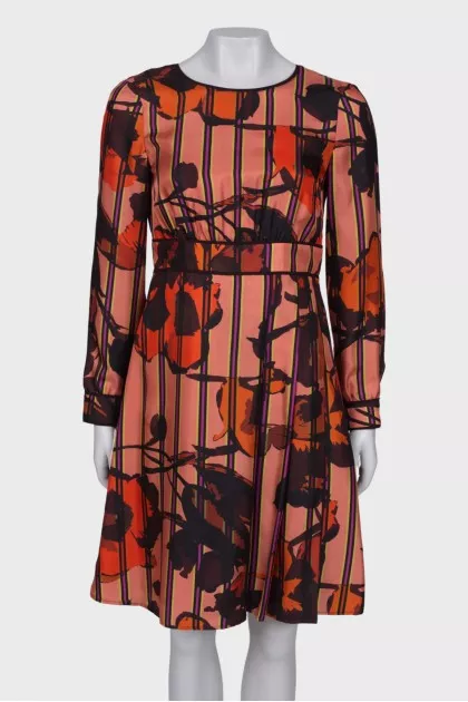 Printed fitted dress