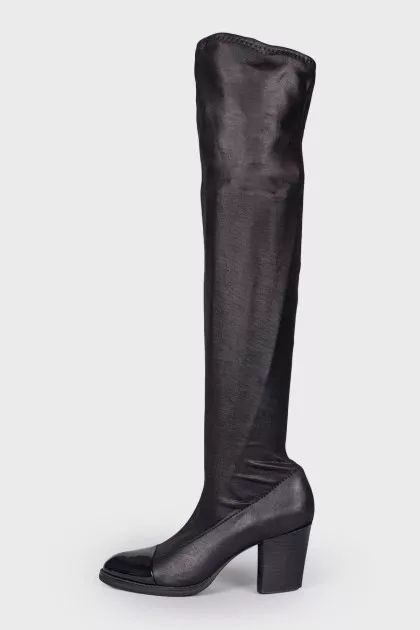 Textile boots with leather toecap