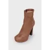 Square toecap suede ankle boots