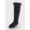 Boots with fur embroidery