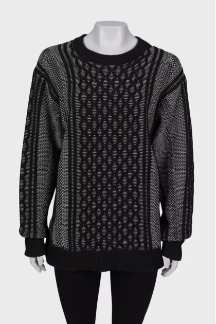 Black and White Knitted Sweater