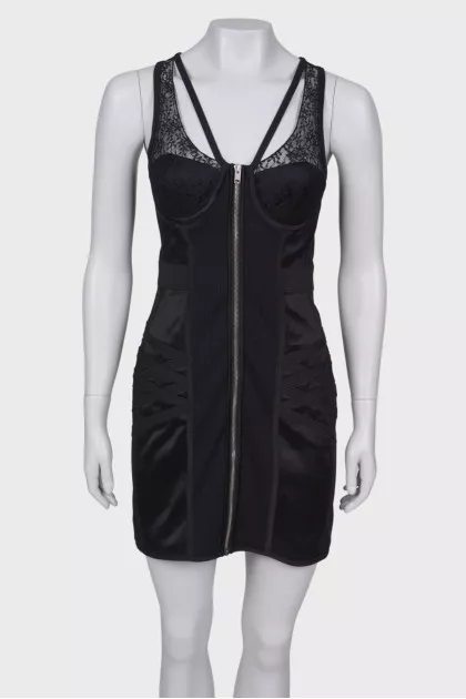 Bodycon dress with lace