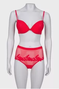 Set of underwear with flowers with a tag