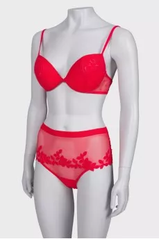Set of underwear with flowers with a tag