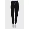 Sporty trousers with stripes