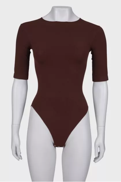 Brown short sleeve bodysuit with tag