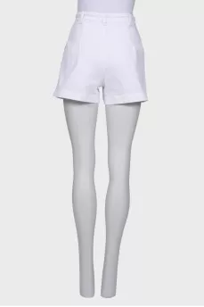 White shorts with embroidery