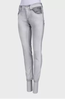 Light gray skinny jeans with tag