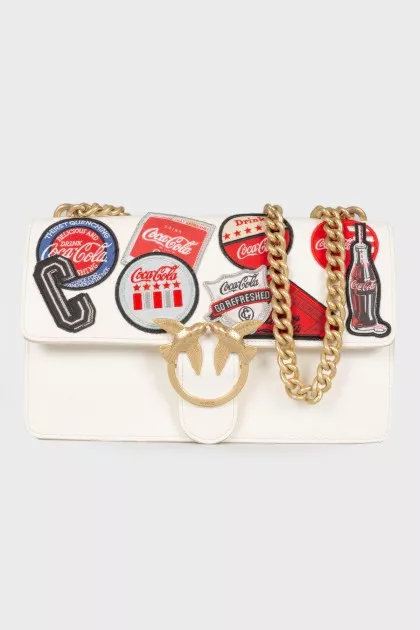 Bag with flap patches