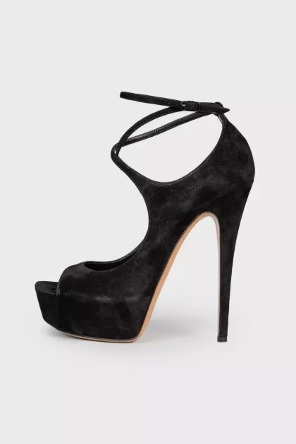 Open-toecap suede shoes