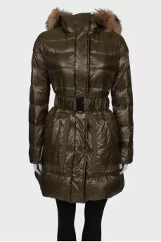 Khaki elongated down jacket under the belt with a tag