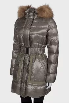 Long fitted khaki down jacket with tag
