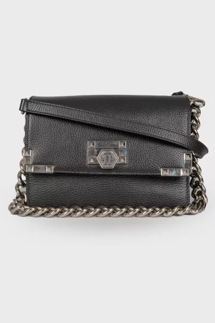 Black bag with silver handle