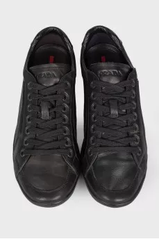 Men's black leather sneakers