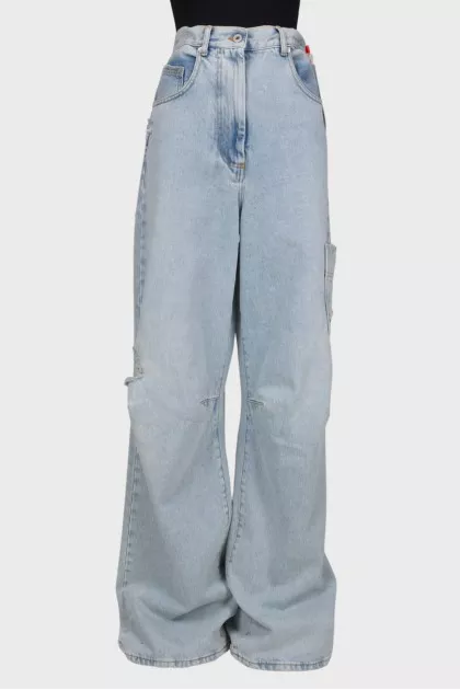 Back embroidered jeans with tag