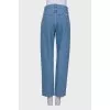 Loose cut jeans