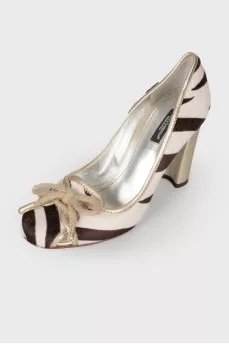 Striped shoes in pony skin