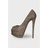 Shoes with glitter and mesh