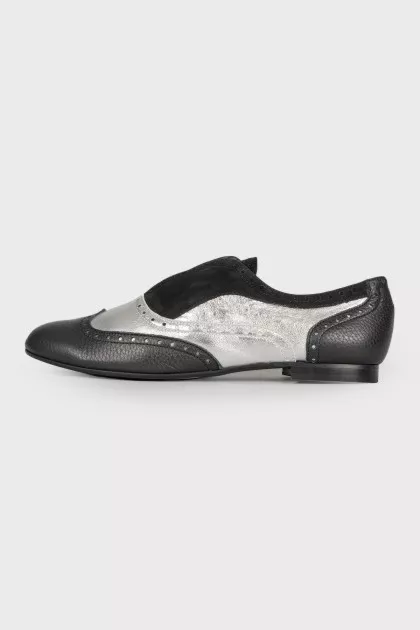 Combined leather brogues
