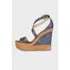 Sandals with denim