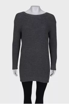 Sweater with cutout back