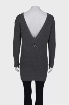 Sweater with cutout back