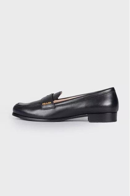 Leather classic loafers