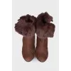 Ankle boots with fur