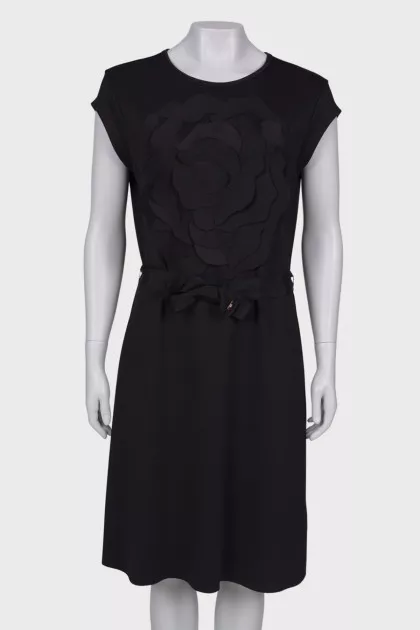 Dress with rose embroidery