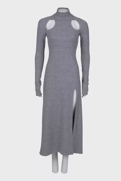Maxi dress with slit