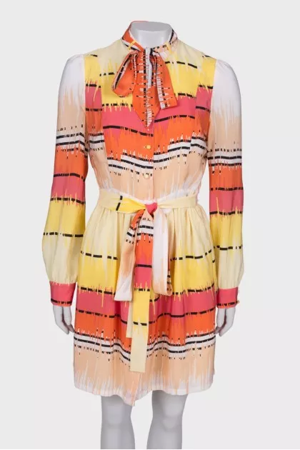 Silk dress with belt
