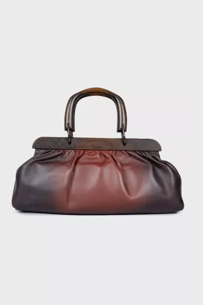 Bag with wooden handles