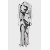 Silk suit with slit