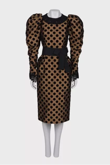 Vintage dress with lantern sleeve