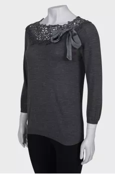 Wool jumper with bow