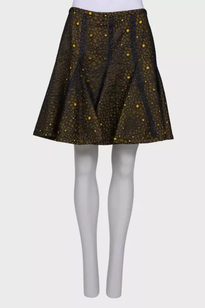 Pleated skirt with mesh