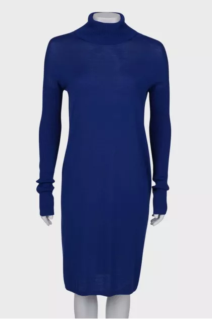 Woolen midi dress with collar