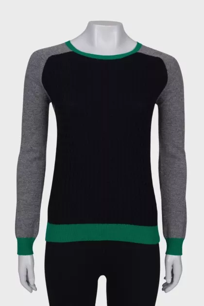 Combined color sweater