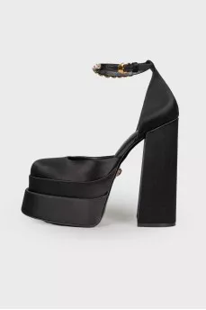 Туфлі Medusa Aevitas
