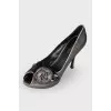 Silver shoes with rose