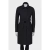 Fitted silhouette wool coat