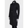 Fitted silhouette wool coat