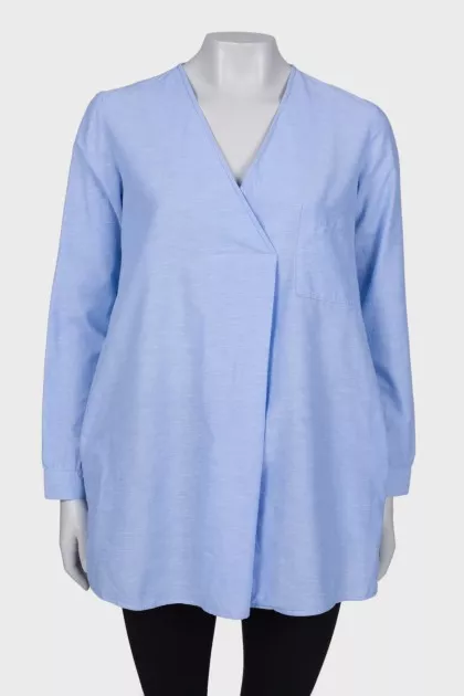 Blue shirt with side pockets