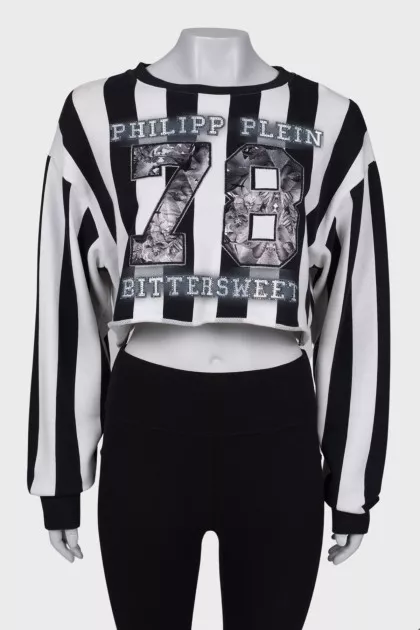 Top in black and white stripes