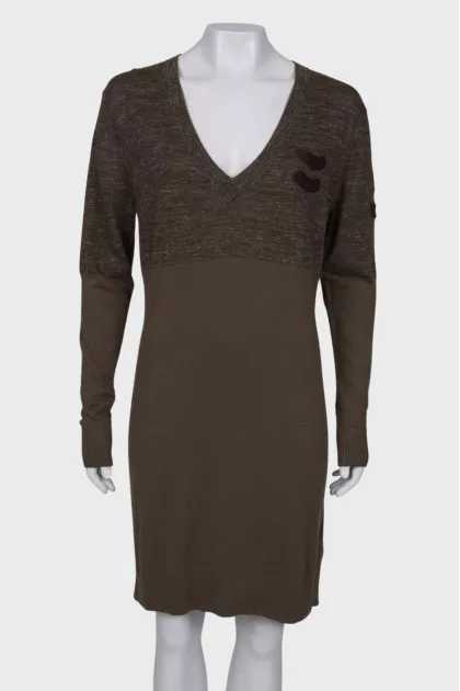 Dark green V-neck dress with tag