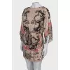 Dress with a textured pattern at the waist