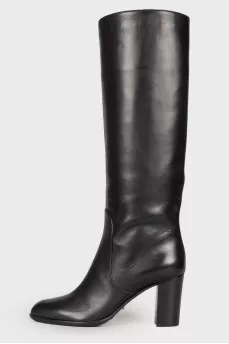 Black leather heeled boots