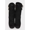Square toecap suede ankle boots